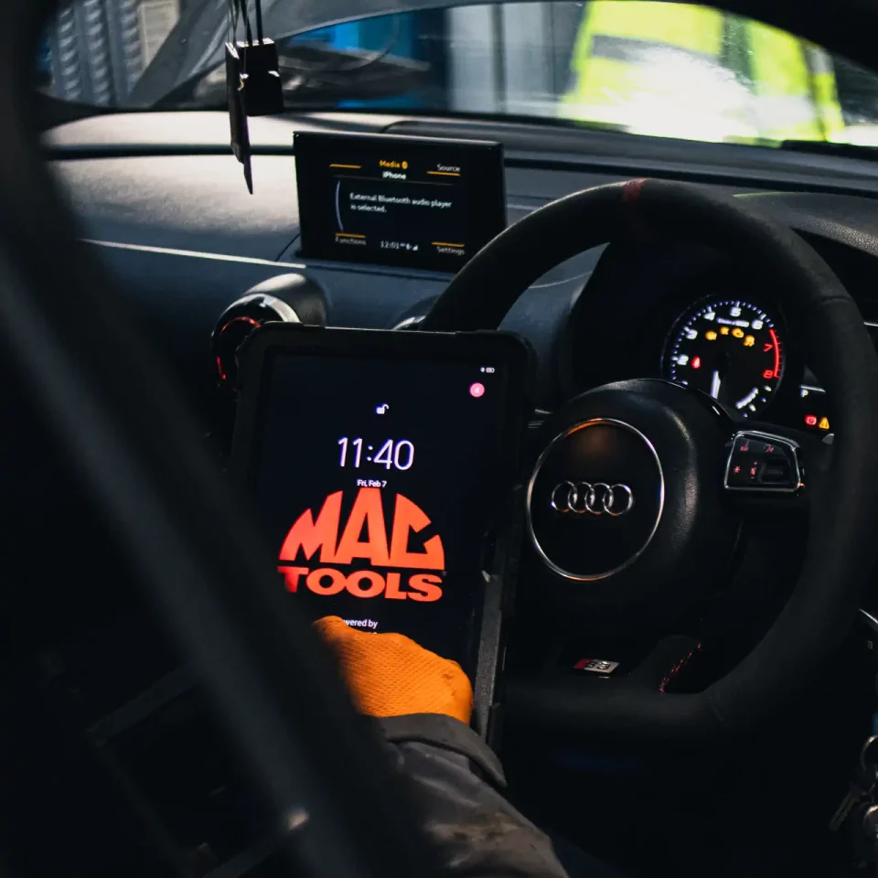 Car engine diagnostic